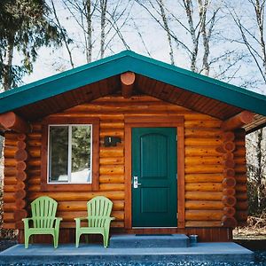 Port Hardy Cabins